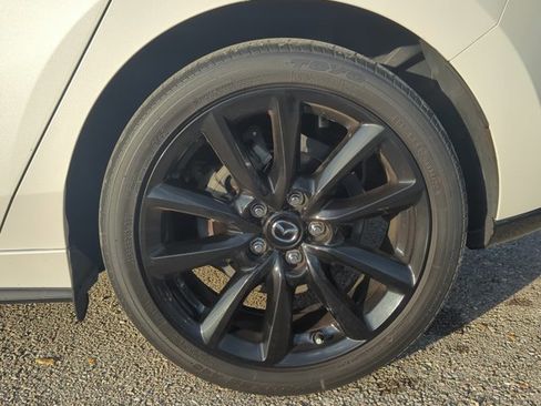 Used 2023 MAZDA MAZDA3 s image 6