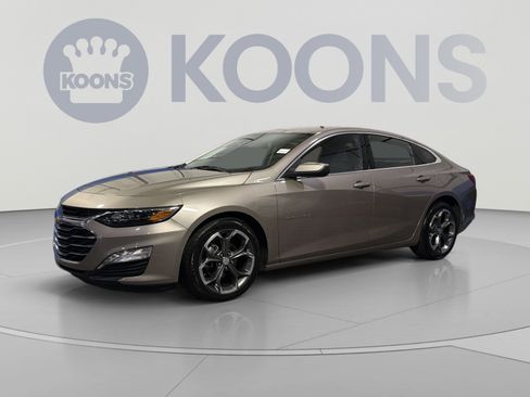 Used 2024 Chevrolet Malibu LT FWD image 1