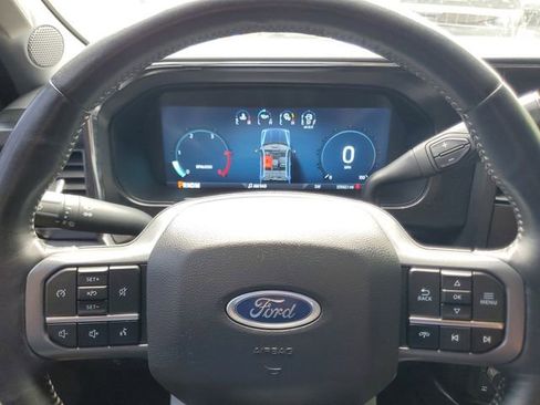 Used 2024 Ford F250 Lariat w/ Black Appearance Package AWD/4WD image 20