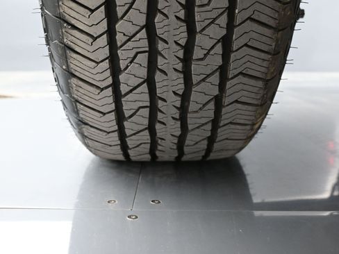 Used 2021 Ford F150 XLT w/ Equipment Group 302A High image 18