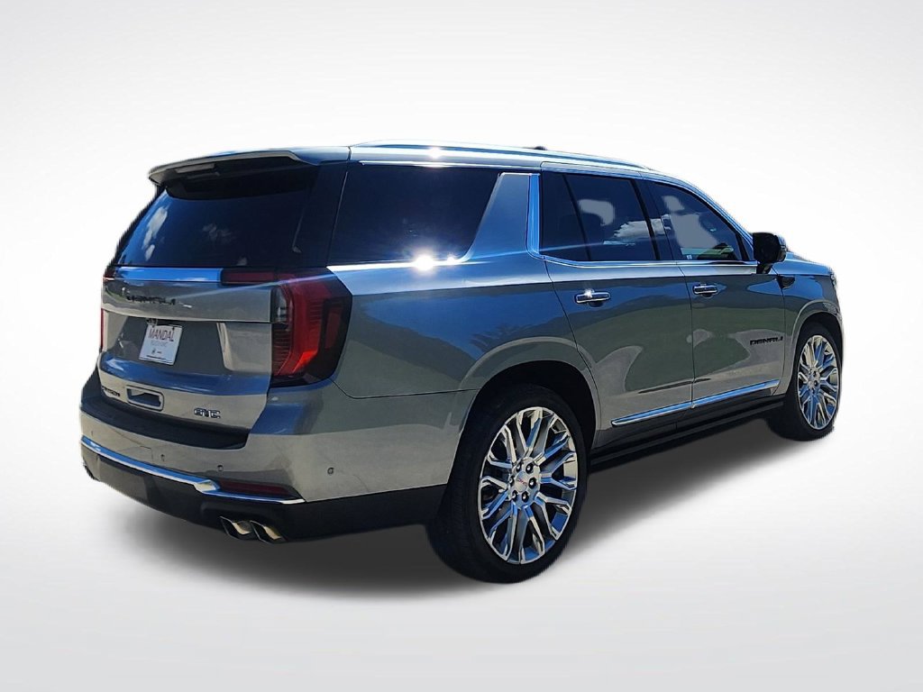 Used 2025 GMC Yukon Denali w/ Denali Reserve Package AWD/4WD image 7
