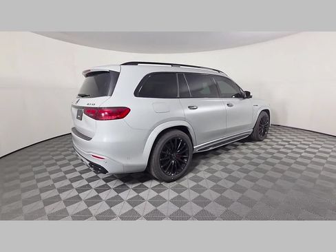 Used 2025 Mercedes-Benz GLS 63 AMG 4MATIC image 37