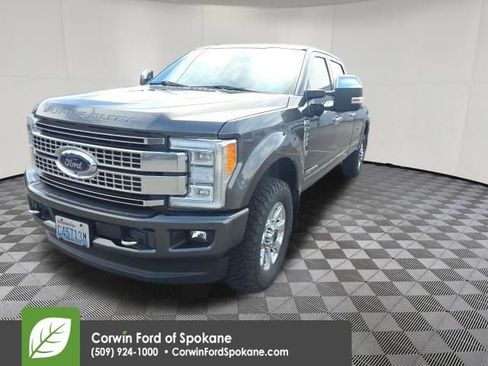 Used 2017 Ford F350 Platinum w/ Platinum Ultimate Package AWD/4WD image 28