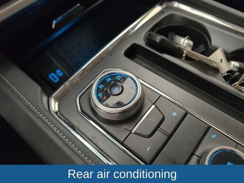 Used 2024 Ford Expedition XLT image 36