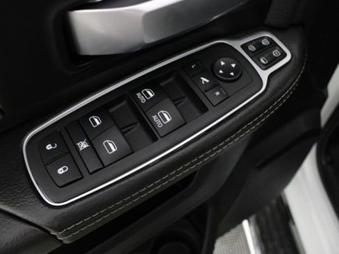Used 2024 RAM 2500 Big Horn w/ Protection Group AWD/4WD image 14