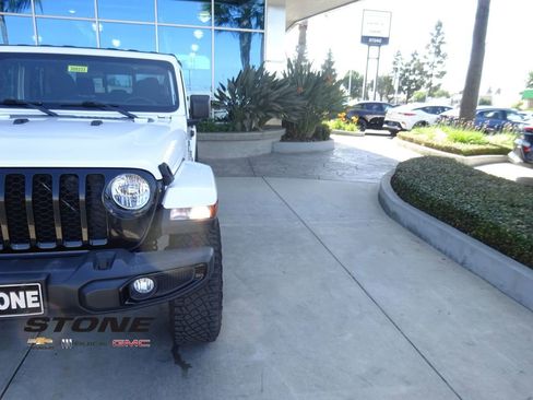 Used 2022 Jeep Gladiator Sport AWD/4WD image 63