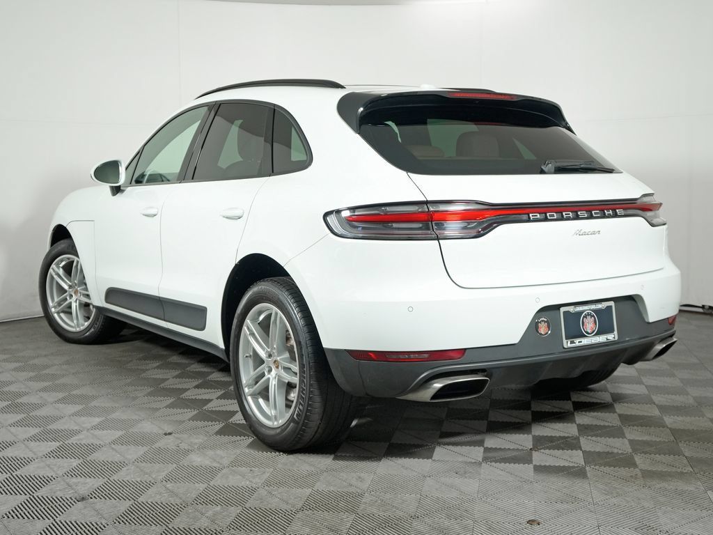 Certified 2021 Porsche Macan AWD/4WD image 3