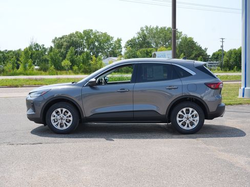 Used 2023 Ford Escape Active w/ Tech Pack #1 AWD/4WD image 7
