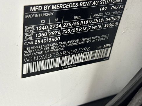 Certified 2024 Mercedes-Benz EQB 250+ image 38