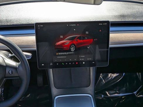 Used 2024 Tesla Model Y Long Range image 12