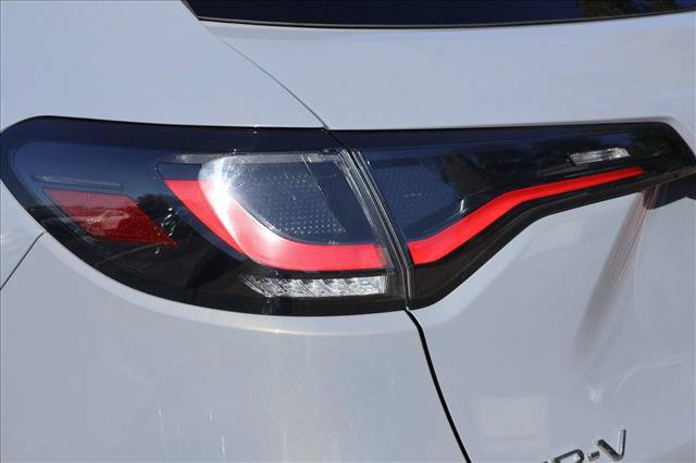 Used 2024 Honda HR-V Sport image 11