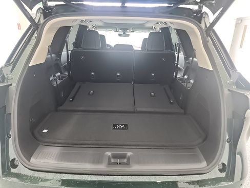 New 2026 INFINITI QX60 Luxe w/ Cargo Package AWD/4WD image 15