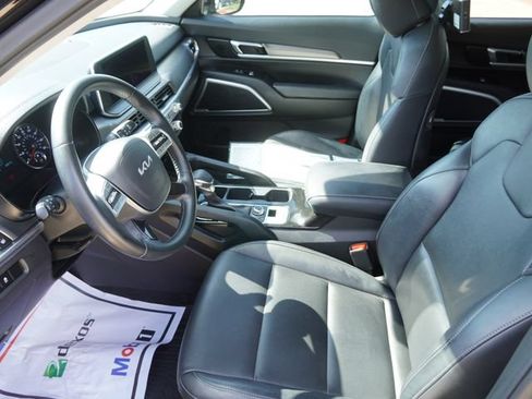 Used 2022 Kia Telluride S AWD/4WD image 19