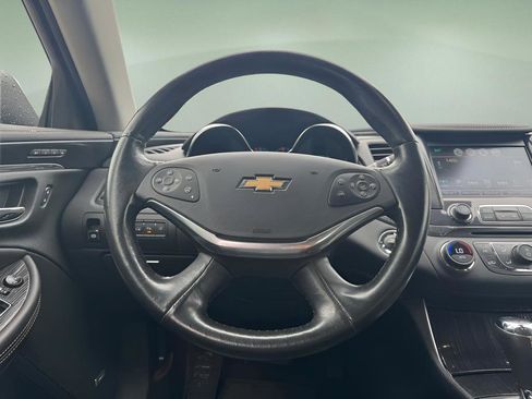Used 2018 Chevrolet Impala Premier w/ Premier Confidence Package FWD image 21