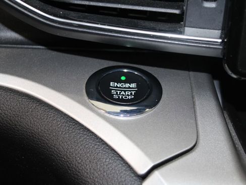 Used 2021 Ford Explorer XLT w/ Equipment Group 202A image 43