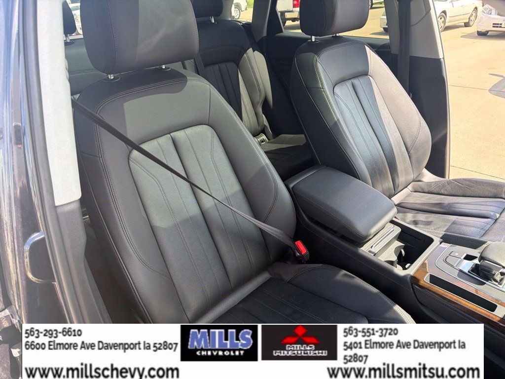 Used 2019 Audi Q5 2.0T Premium Plus w/ Premium Plus Package AWD/4WD image 25