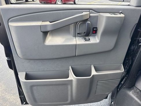 New 2026 GMC Savana 2500 w/ Driver Convenience Package image 12