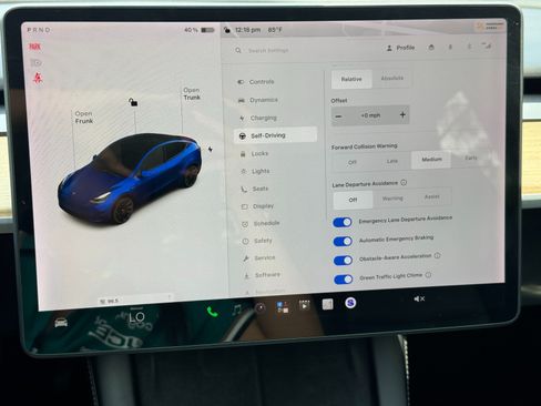 Used 2021 Tesla Model Y Long Range AWD/4WD image 27