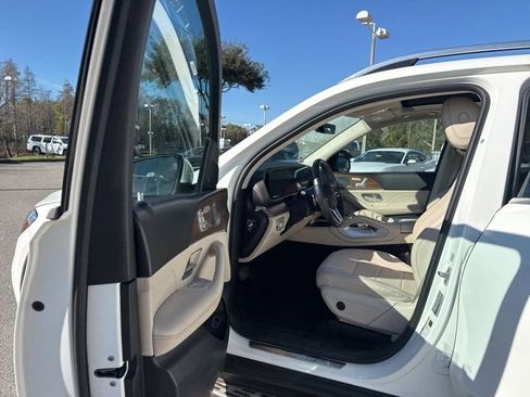 Used 2022 Mercedes-Benz GLE 350 image 13