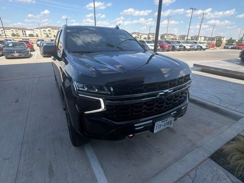 Used 2021 Chevrolet Tahoe Z71 w/ Z71 Signature Package AWD/4WD image 20