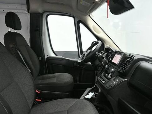 Used 2023 RAM ProMaster 2500 FWD image 17