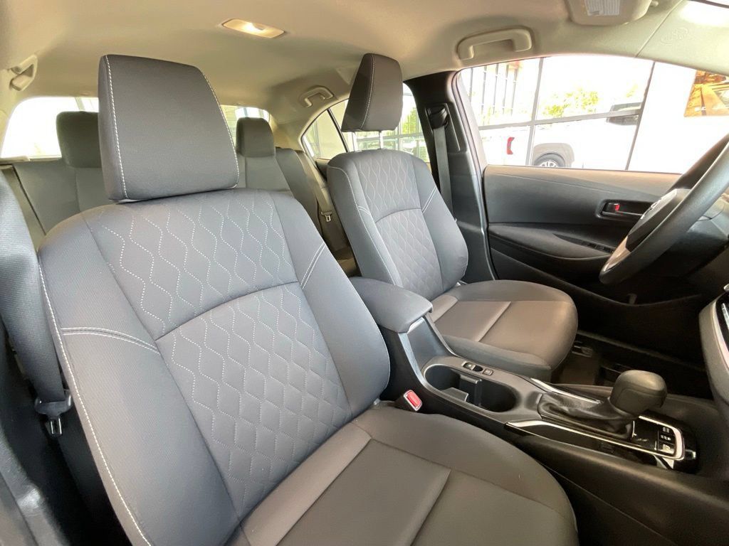 Certified 2024 Toyota Corolla LE w/ LE Convenience Package FWD image 19