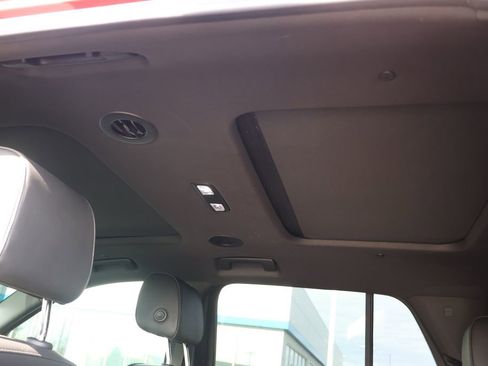 Used 2023 Chevrolet Traverse RS w/ LPO, Cargo Package image 33