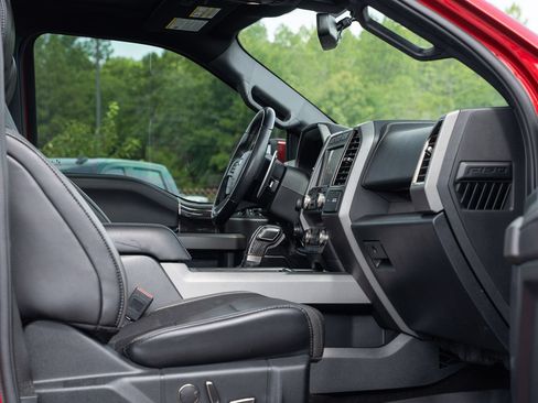 Certified 2020 Ford F150 Raptor w/ Equipment Group 802A Luxury AWD/4WD image 28