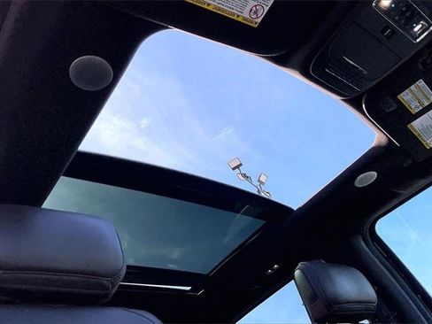 Used 2024 Ford F350 King Ranch w/ Chrome Package image 17