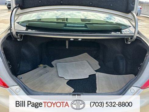 Used 2014 Toyota Camry LE image 6