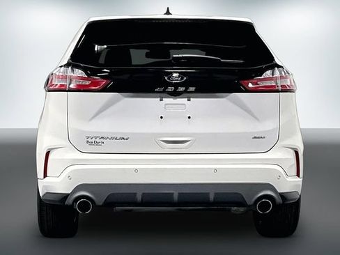Used 2023 Ford Edge Titanium w/ Equipment Group 301A AWD/4WD image 7