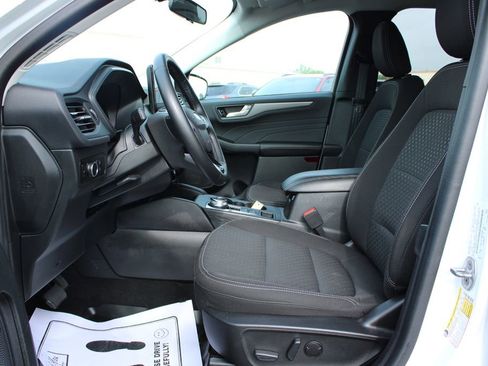 Used 2023 Ford Escape Active w/ Tech Pack #2 AWD/4WD image 30