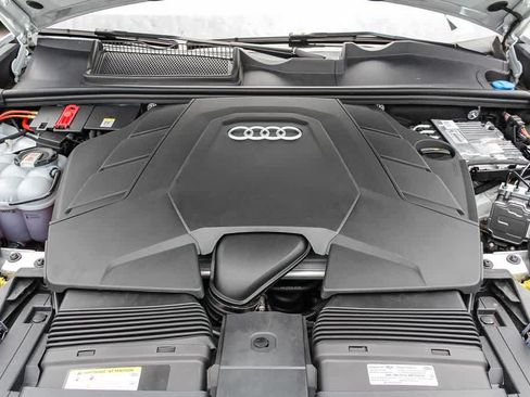 Used 2024 Audi Q8 Prestige w/ Prestige Package AWD/4WD image 27