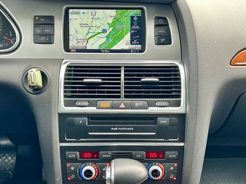 Used 2014 Audi Q7 3.0T S line Prestige w/ Cold Weather Package image 23