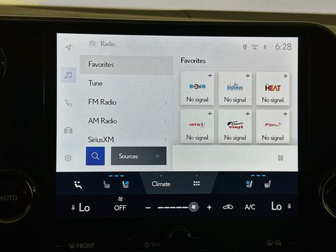 Used 2024 Lexus NX 250 FWD image 21