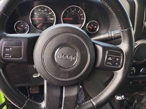 Used 2013 Jeep Wrangler Sport image 12