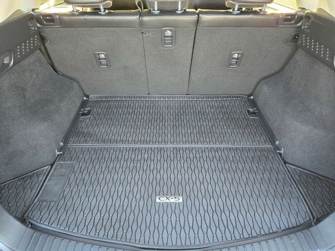 Certified 2025 MAZDA CX-5 AWD 2.5 S w/ Select Package image 12