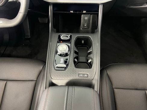 Used 2024 Jeep Wagoneer Launch Edition image 17