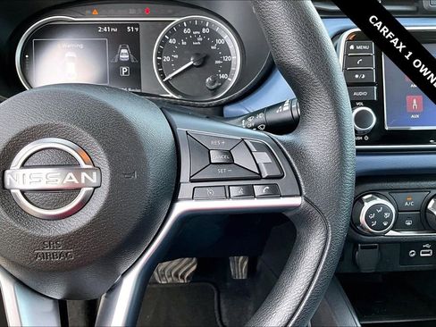 Used 2024 Nissan Versa SV w/ Trunk Package image 12