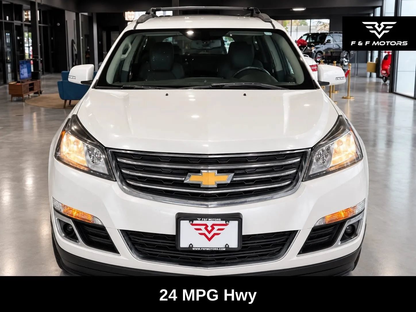 Used 2013 Chevrolet Traverse LT w/ All-Star Edition FWD image 5