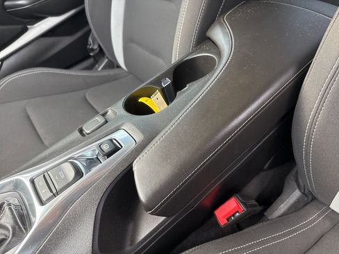 Used 2017 Chevrolet Camaro SS image 28