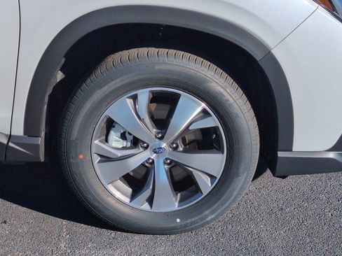 New 2025 Subaru Ascent Premium image 9