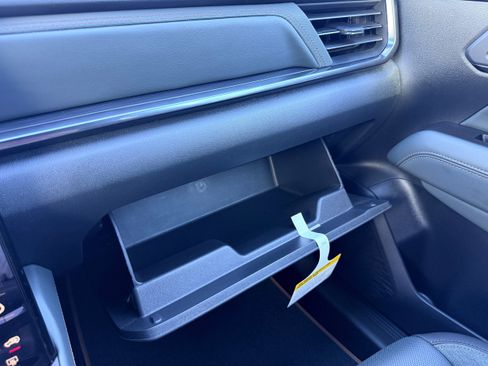 New 2026 GMC Terrain AT4 w/ Convenience Package III image 19