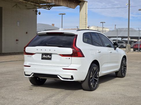 New 2026 Volvo XC60 B5 Ultra w/ Protection Package Premier image 9
