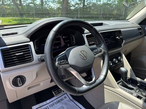 Used 2021 Volkswagen Atlas SEL Premium AWD/4WD image 15