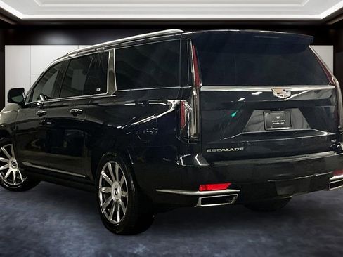 Used 2023 Cadillac Escalade ESV Premium Luxury Platinum w/ LPO, Floor Liner Package AWD/4WD image 4
