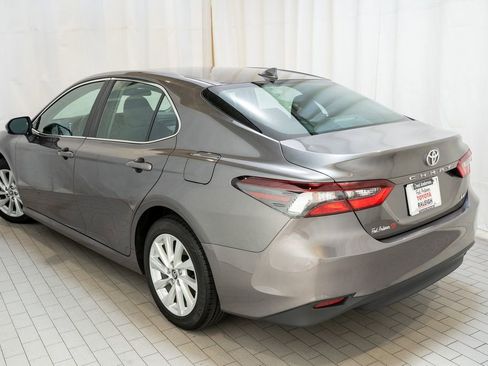 Used 2024 Toyota Camry LE image 3