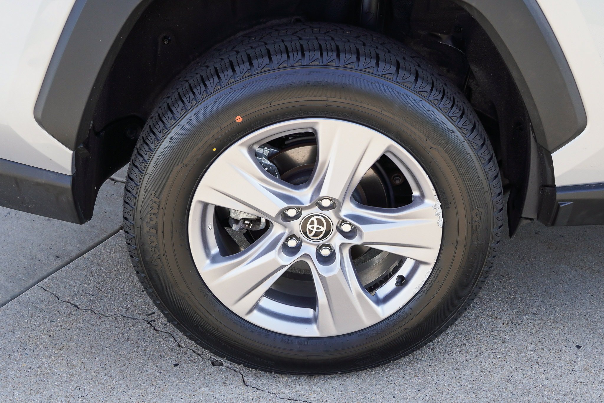 Certified 2025 Toyota RAV4 XLE AWD/4WD image 11