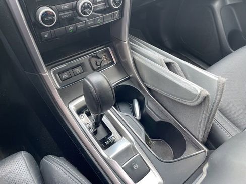 Used 2019 Subaru Ascent Limited AWD/4WD image 12
