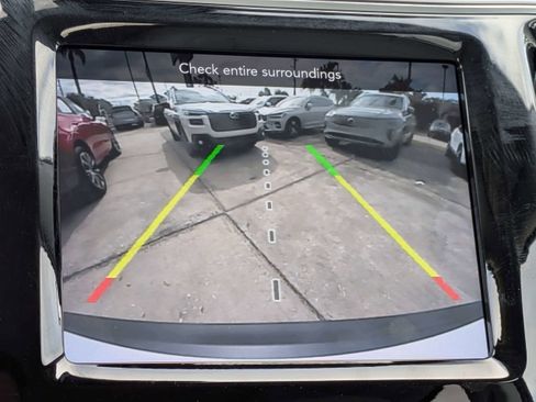 Used 2021 Jeep Cherokee Limited image 30